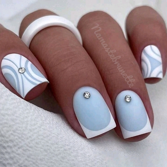 2/$16 Rhinestone Blue Press On Nails - Picture 1 of 8